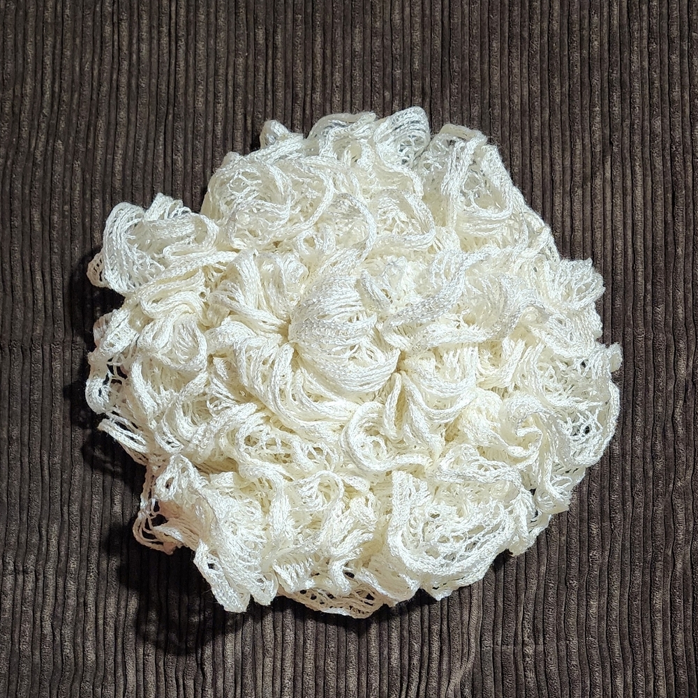 Fashion Ruffle Scarf Cream